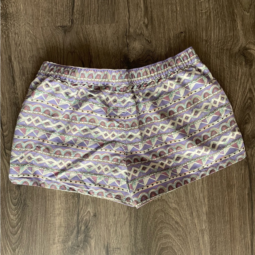 2 Pair Patagonia Women's Barely Baggie Athletic Shorts - Multicolor and Purple - Picture 7 of 7